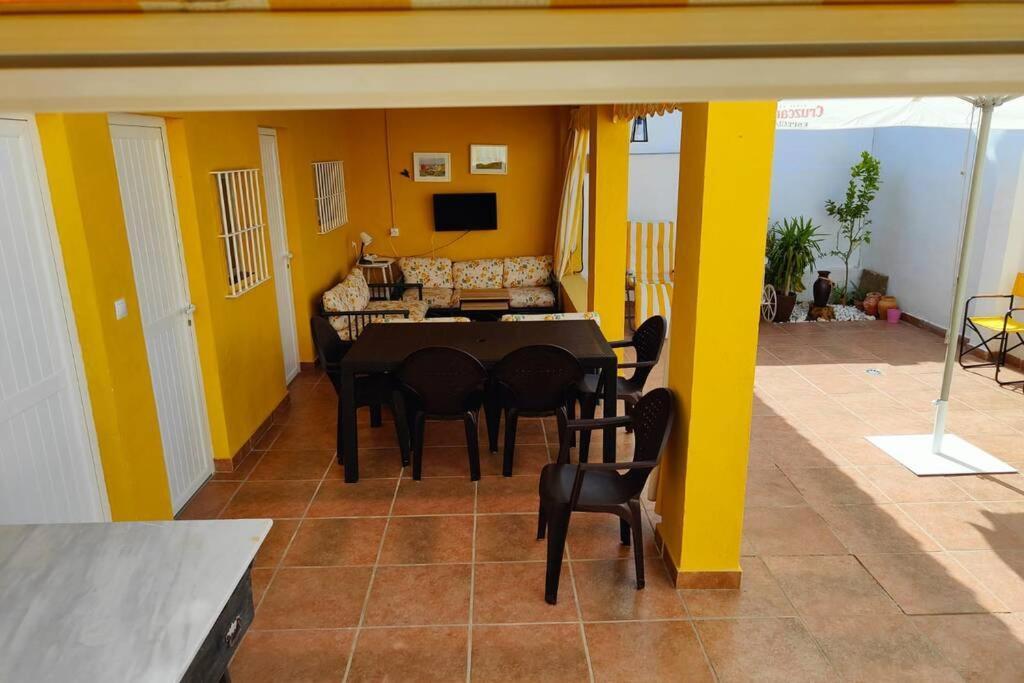 Casa A Pie De Playa, Con Patio. Zona Miramar. Villa Punta Umbria Exterior photo